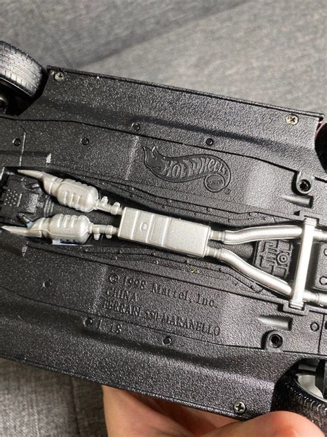 Hot Wheels 1998 Mattel Ferrari 550 Maranello 1 18 Hobbies Toys Toys Games On Carousell