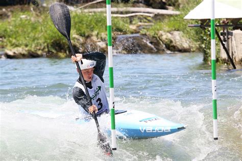 Flying French show the way at slalom worlds | ICF - Planet Canoe