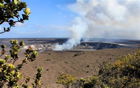 Ways To See Volcanoes In Hawaii - Volcano Ohana