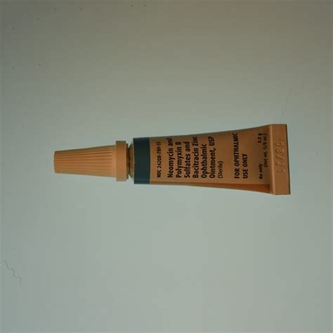 Bacitracin / Neomycin / Polymyxin Ophthalmic Ointment 3.5gm | Animal ...