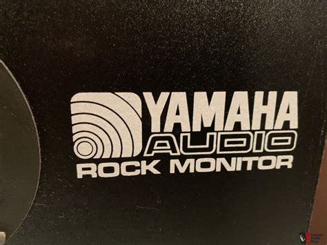 Yamaha ROCK MONITORS NS 220 RM Sound Amazing Sequential Serial Numbers