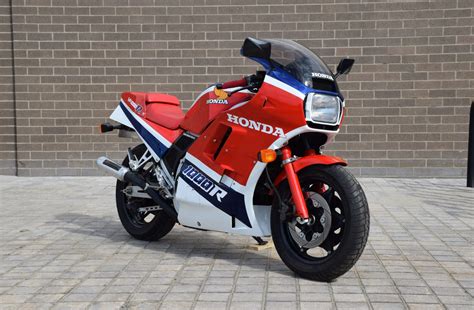 1985 Honda Vf1000r At Las Vegas Motorcycles 2021 As F205 Mecum Auctions