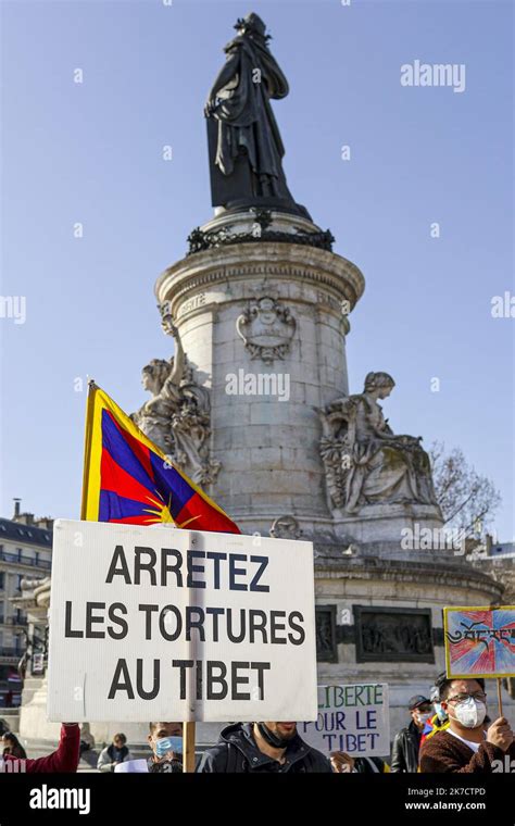 ©sebastien Muylaert Maxppp Manifestation Place De La Republique A