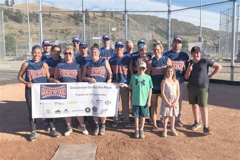 Vernon Softball Squad Off To Nationals Vernon Morning Star