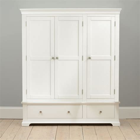 Chantilly White Triple Wardrobe P461 With Free Delivery The