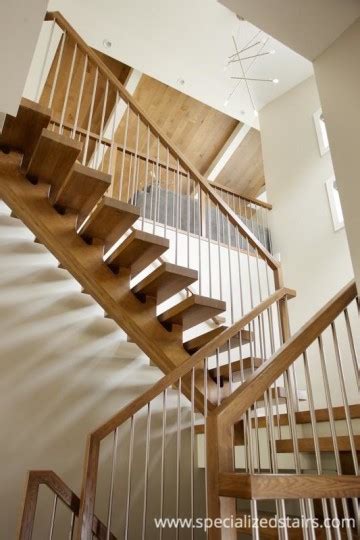 White Oak Mono With Steel Specialized Stair Rail