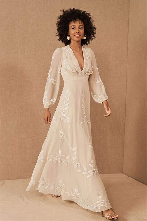 Everything To Know About The 70s Wedding Dress Trend