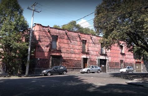 En Esta Casa Colorada Vivió La Malinche En Coyoacán Soy Coyoacanense