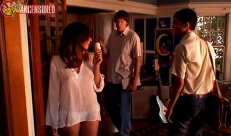 Berkeley Nude Pics Page 1