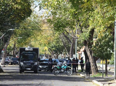 Tragedia en Ciudad choque vuelco y muerte en la Sexta Sección