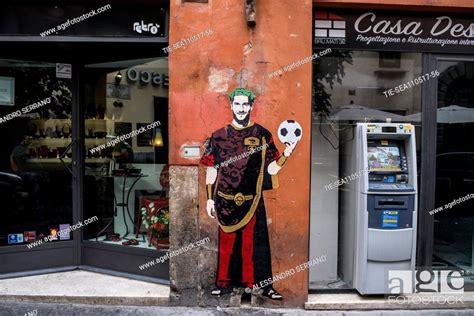 Murals On Francesco Totti Depicted As The Eight King Of Rome Rome