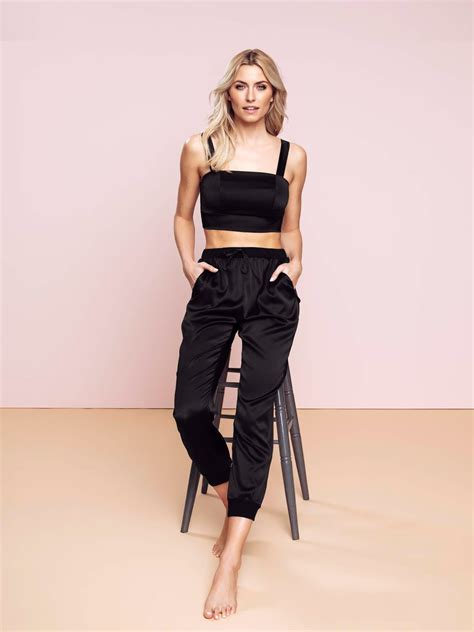 LAURUS Lifestyle Fashion Food Model Lena Gercke Jetzt Macht Sie