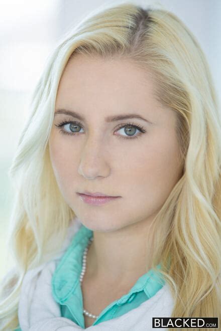 Odette Delacroix Hot Assistant Gets Bbc From Boss Porn Pic