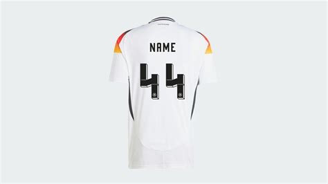 Der SS Rune zu ähnlich Adidas streicht Trikot Nummer 44