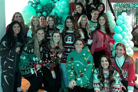 Kylie Kelce Co Hosts Eagals Holiday Party For Eagles Wives And