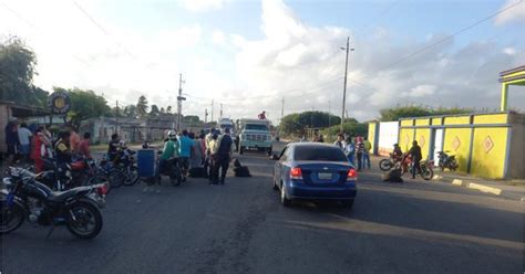 En La Guajira Protestaron Por La Escasez De Agua Electricidad Comida