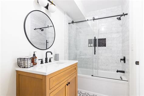 Get Inspired With These 11 Unique Shower Door Ideas