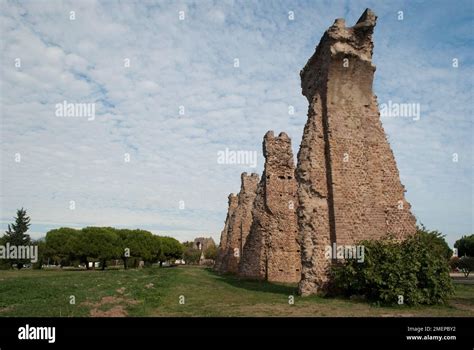 Frejus var france Fotos und Bildmaterial in hoher Auflösung Alamy