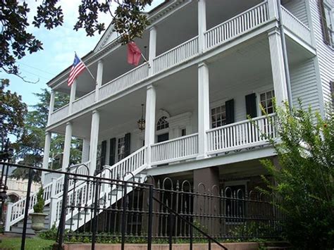 1770 Georgian Colonial in Wilmington, North Carolina - OldHouses.com