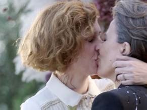 AIXA VILLAGRAN Nude AZNude