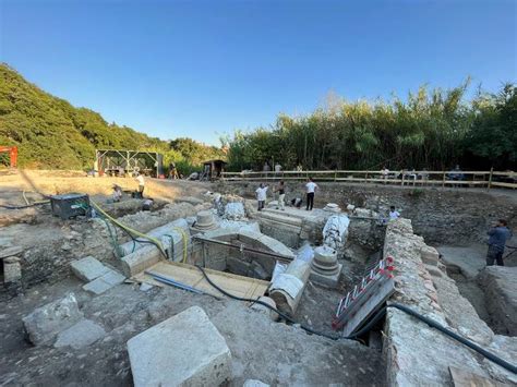 Scavi Di San Casciano Dei Bagni Nuove Scoperte Al Santuario Unico In