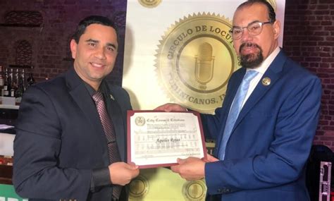 Consejo Municipal De Nueva York Reconoce Al Reportero Y Locutor