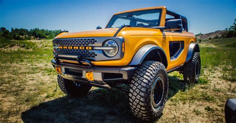 2021 Ford Bronco Pricing Here S How Much The 2 Door And 4 Door Cost