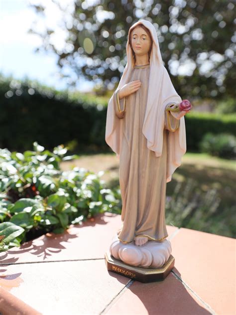 Queen of Peace Statueour Lady of Medjugorje Statue Wooden - Etsy