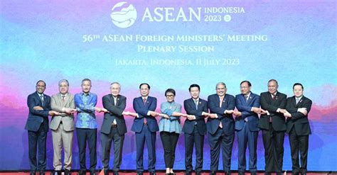 Lao Foreign Ministry Leaders Attend Asean Meetings In Indonesia