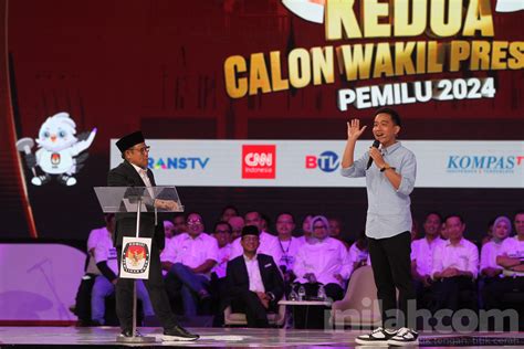 Foto Momen Adu Gagasan Tiga Cawapres Di Debat Pilpres Kedua