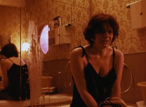 Nude Video Celebs Mirdza Martinsone Nude Fotografija Ar Sievieti Un Mezakuili 1987