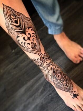 40 Coolest Leg Tattoos For Women In 2024 The Trend Spotter