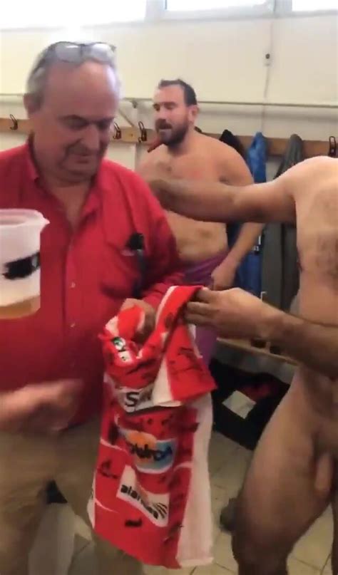 HOT PLAYER NAKED IN THE LOCKERROOM 55 ThisVid