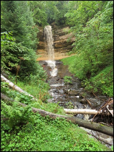 Munising Falls – 1000 Places and Memories