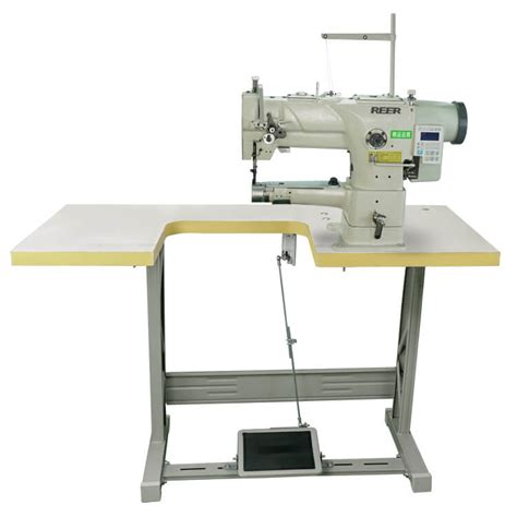 Extra heavy duty sewing machine 