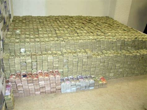 Real Stacks Of Money Images & Pictures - Becuo