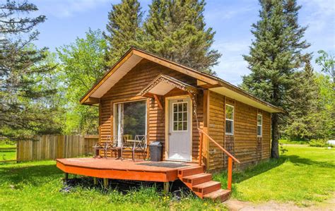 Cozy And Cute Cabin House Life Tiny House