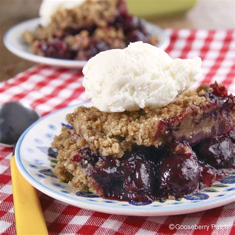 Gooseberry Patch Recipes Cherry Crumb Dessert From Our New Cookbook Easy Classic Casseroles