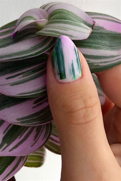 27 Graceful Plant Nail Art Designs