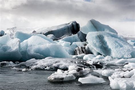 As Geleiras De Isl Ndia Na Lagoa Famosa Da Geleira Imagem Fria Bonita