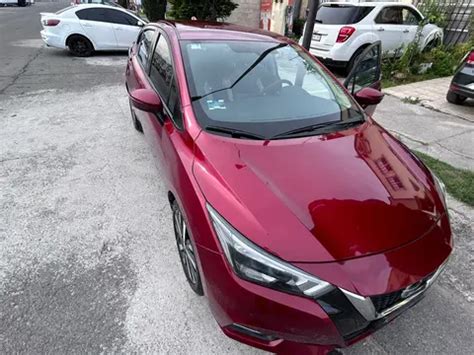 Nissan Versa Exclusive Aut Usado Color Rojo Precio