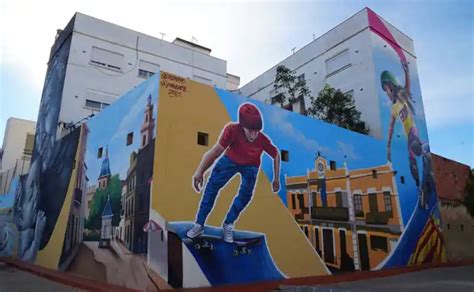 El mural del parque María Marzo de Burjassot reconocido como el