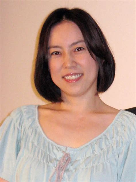 漫画家の倉田真由美氏（左）と夫の叶井俊太郎氏（2010年撮影） ― スポニチ Sponichi Annex 芸能