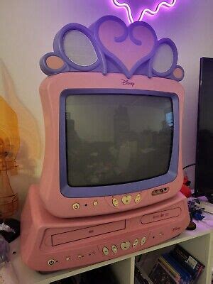 Disney Princess Pink 13 TV DVD VHS Combo CRT Retro Gaming Television