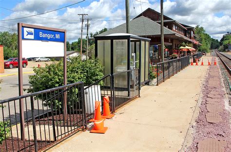 Bangor Station 2 The Platform Used By Amtrak In Bangor M Flickr