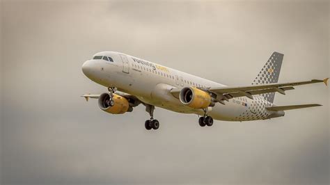 Fondos De Pantalla 1920x1080 Avións Avión Comercial Airbus A320 216