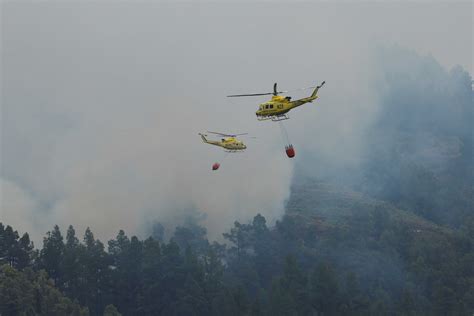 Ribuan Orang Dipindahkan Akibat Kebakaran Hutan Di Pulau La Palma