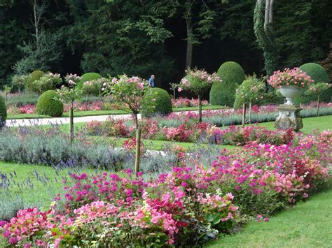 Visiting the Châteaux of the Loire and their gardens. | Jardin