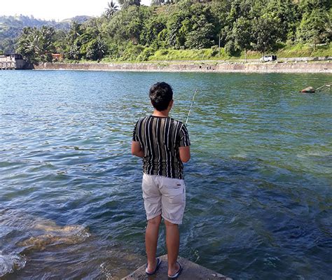 Danau Singkarak Alamat Rute Daya Tarik Harga Tiket