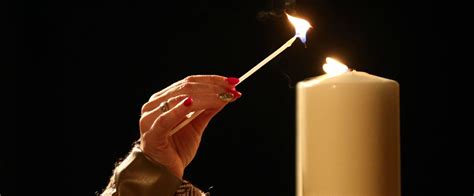 When Do You Light Yahrzeit Candles During Passover Shelly Lighting